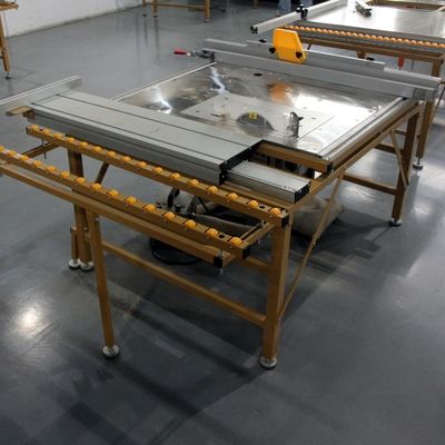 90 KG Peso Estilo Vertical Máquina de Serra de Mesa Deslizante Portátil para Painel de Corte de Madeira